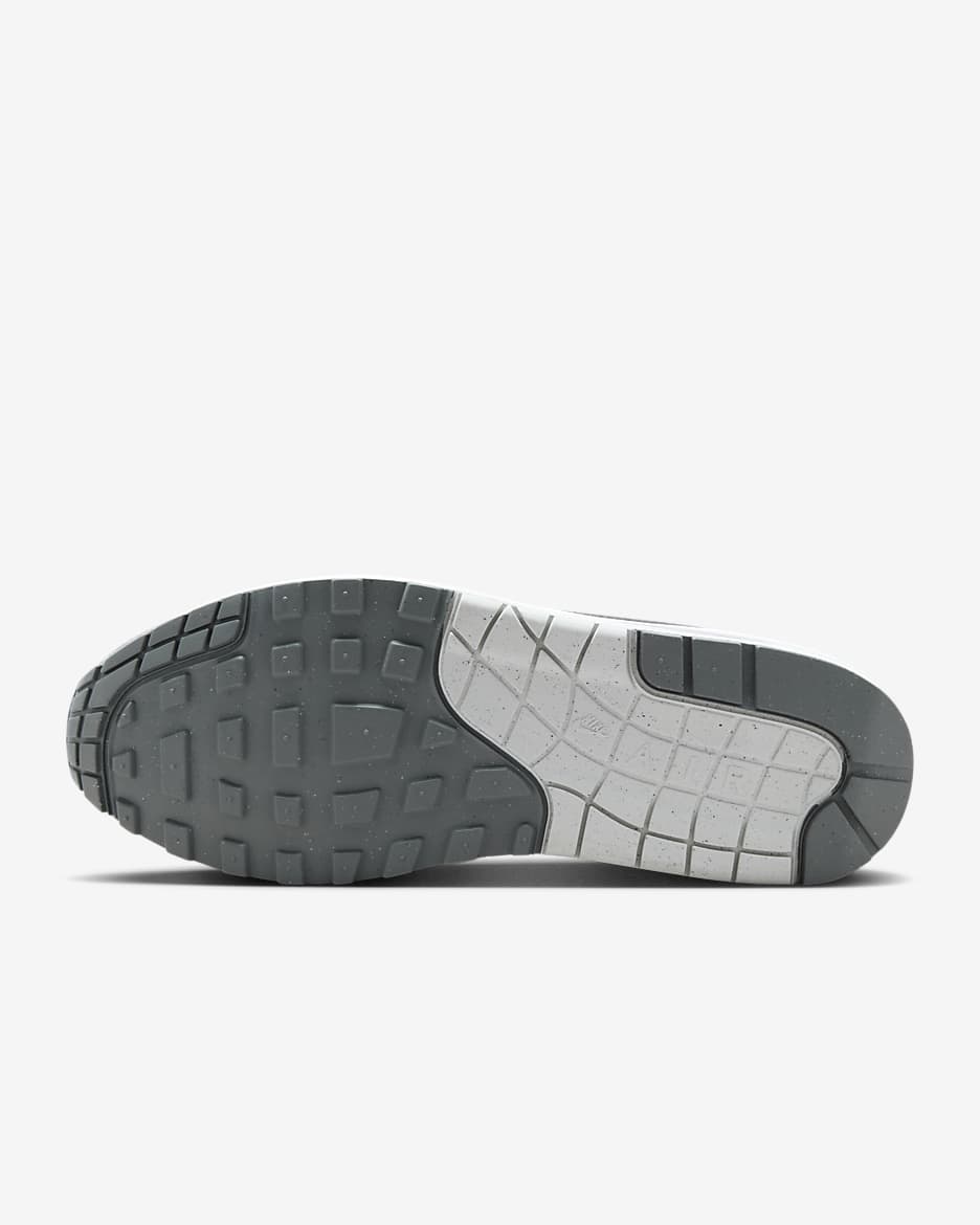 Nike shoes gray color online